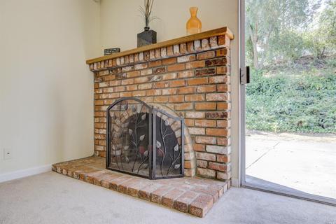 401 Locust Dr, Vallejo, CA 94591 photo 8