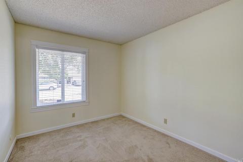 401 Locust Dr, Vallejo, CA 94591 photo 27