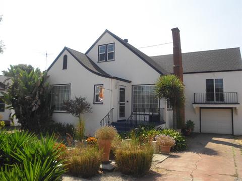 137 Carroll St, Vallejo, CA 94590 photo 1