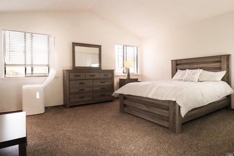 219 Breezewalk Dr, Vallejo, CA 94591 photo 17