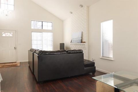 219 Breezewalk Dr, Vallejo, CA 94591 photo 12