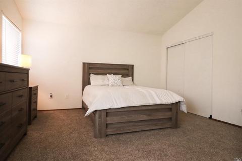 219 Breezewalk Dr, Vallejo, CA 94591 photo 19