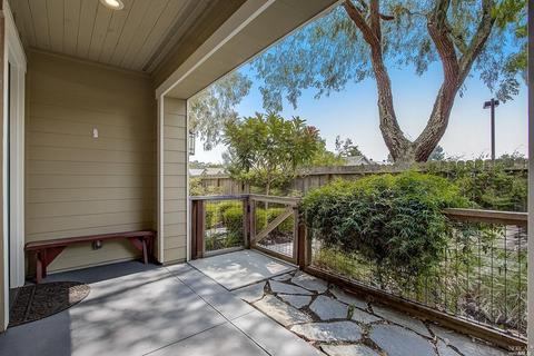 230 Johnson St, Windsor, CA 95492 photo 3