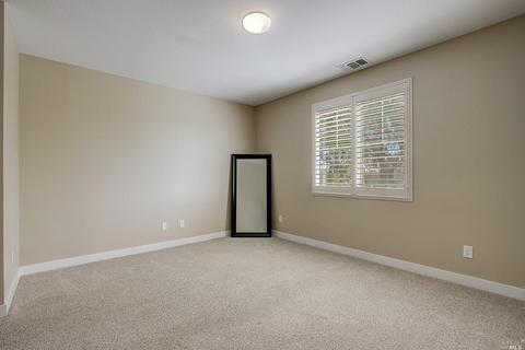 230 Johnson St, Windsor, CA 95492 photo 28