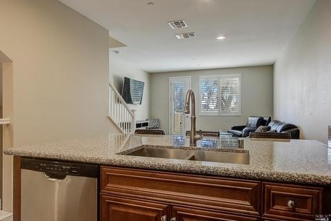 230 Johnson St, Windsor, CA 95492 photo 15