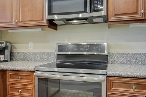 230 Johnson St, Windsor, CA 95492 photo 14