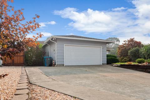 335 Fordham Cir, Vallejo, CA 94589 photo 3