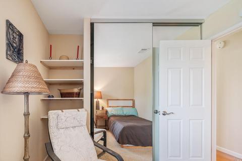 335 Fordham Cir, Vallejo, CA 94589 photo 10