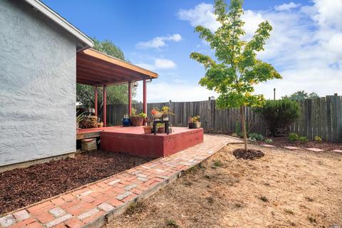 335 Fordham Cir, Vallejo, CA 94589 photo 24
