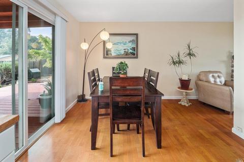 335 Fordham Cir, Vallejo, CA 94589 photo 7