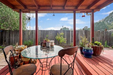 335 Fordham Cir, Vallejo, CA 94589 photo 22