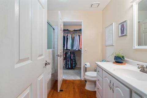 335 Fordham Cir, Vallejo, CA 94589 photo 11