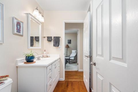 335 Fordham Cir, Vallejo, CA 94589 photo 13