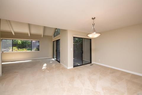 207 Indian Way, Novato, CA 94949 photo 4
