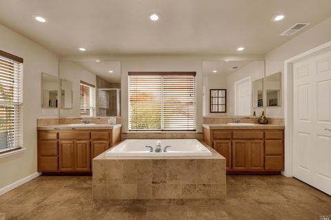 1110 Mitchell Ln, Windsor, CA 95492 photo 24