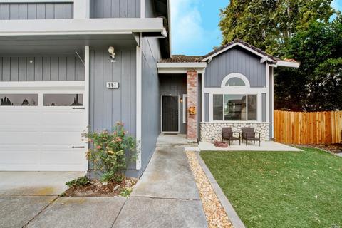961 Burrell Dr, Fairfield, CA 94533 photo 4