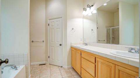100 Syrah Ct, Cloverdale, CA 95425 photo 12