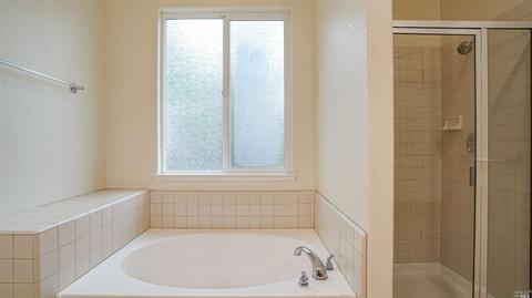 100 Syrah Ct, Cloverdale, CA 95425 photo 14