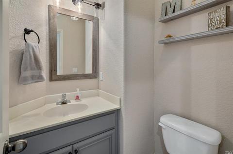 132 Bouquet Cir, Windsor, CA 95492 photo 9