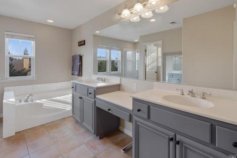 132 Bouquet Cir, Windsor, CA 95492 photo 13
