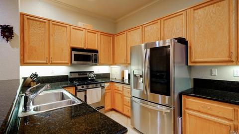 7111 Majestic Vly, Vallejo, CA 94591 photo 3