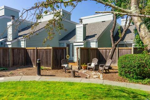 170 Courtyards E, Windsor, CA 95492 photo 1