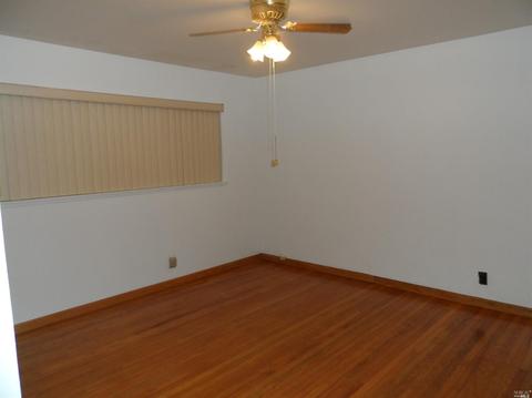 1813 Sycamore Dr, Fairfield, CA 94533 photo 11