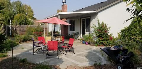 111 Roleen Ct, Vallejo, CA 94589 photo 3