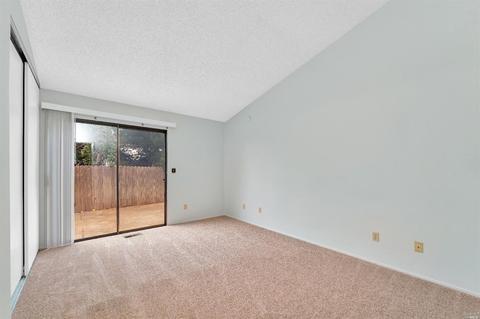 231 Arrowhead Dr, Vallejo, CA 94589 photo 17