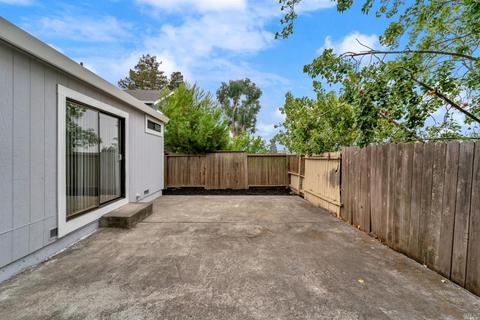 231 Arrowhead Dr, Vallejo, CA 94589 photo 27