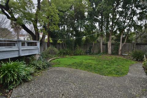 1607 Illinois St, Vallejo, CA 94590 photo 44