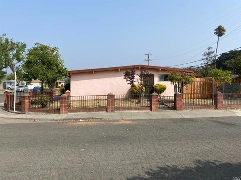 4 Rockwood Ct, Vallejo, CA 94591 photo 2