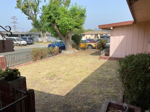 4 Rockwood Ct, Vallejo, CA 94591 photo 3