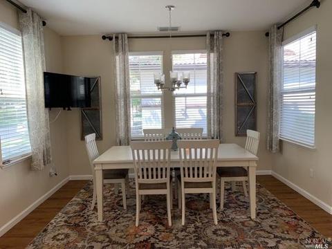 821 Walden Ct, Fairfield, CA 94533 photo 4
