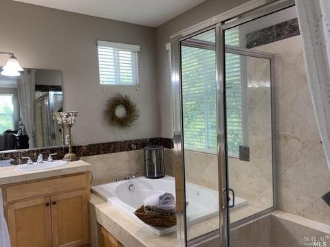 821 Walden Ct, Fairfield, CA 94533 photo 15
