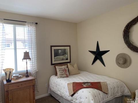 821 Walden Ct, Fairfield, CA 94533 photo 20