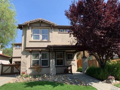 821 Walden Ct, Fairfield, CA 94533 photo 1