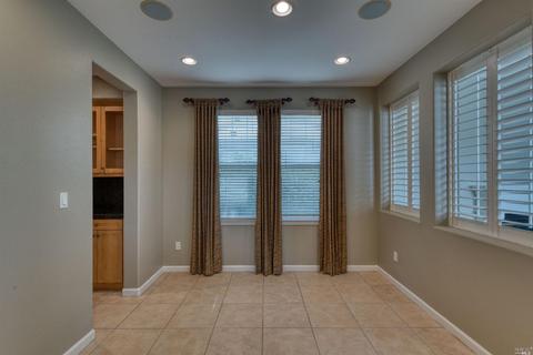 4040 Nottingham Ct, Vallejo, CA 94591 photo 12