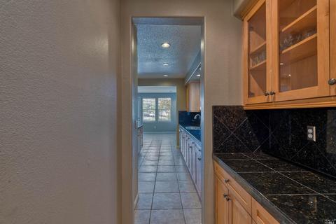 4040 Nottingham Ct, Vallejo, CA 94591 photo 10