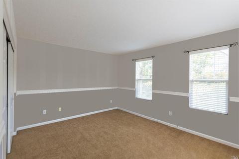 4040 Nottingham Ct, Vallejo, CA 94591 photo 18