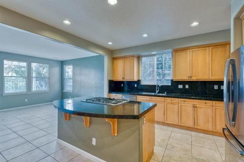 4040 Nottingham Ct, Vallejo, CA 94591 photo 5