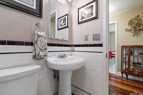 1027 E 3rd St, Benicia, CA 94510 photo 18