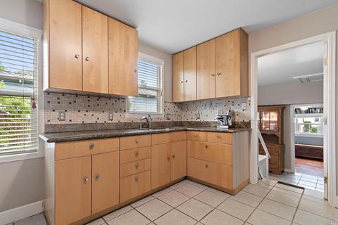 1027 E 3rd St, Benicia, CA 94510 photo 21