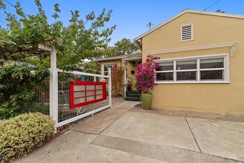 1027 E 3rd St, Benicia, CA 94510 photo 4