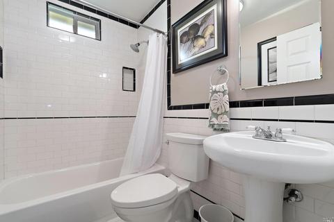 1027 E 3rd St, Benicia, CA 94510 photo 17