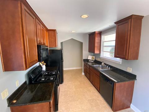 413 Cedar St, Vallejo, CA 94591 photo 9