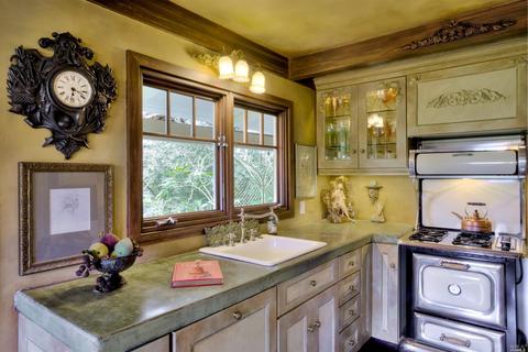 1 Chanticleer Ave, Mill Valley, CA 94941 photo 4