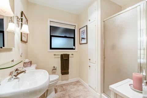 324 E Macarthur St, Sonoma, CA 95476 photo 23