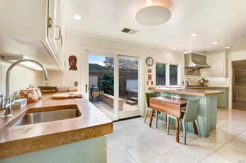 324 E Macarthur St, Sonoma, CA 95476 photo 14