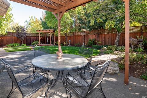 1036 Hampshire Ln, Windsor, CA 95492 photo 28